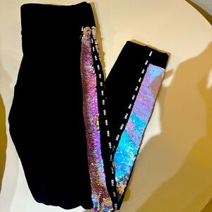VS Pink leggings